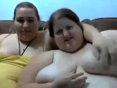 Big fat lesbians on cam