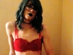 Fuck me crossdressers solo